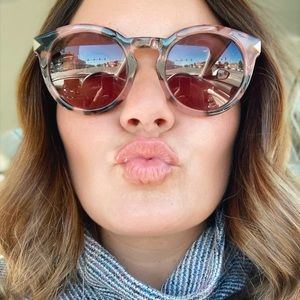 Stella & Dot Influencer Sunglasses